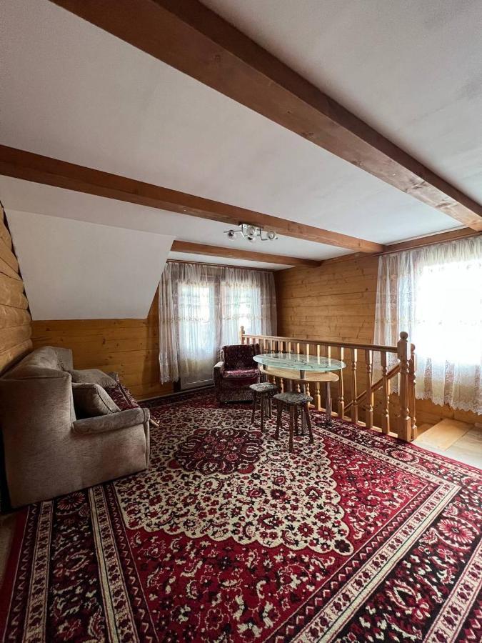 Джинджура Vorokhta Luaran gambar